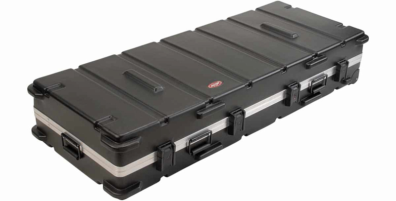 Фото SKB 6118W SALE  кейс для клавишных (88кл. ) на колесах, Motif XS-8