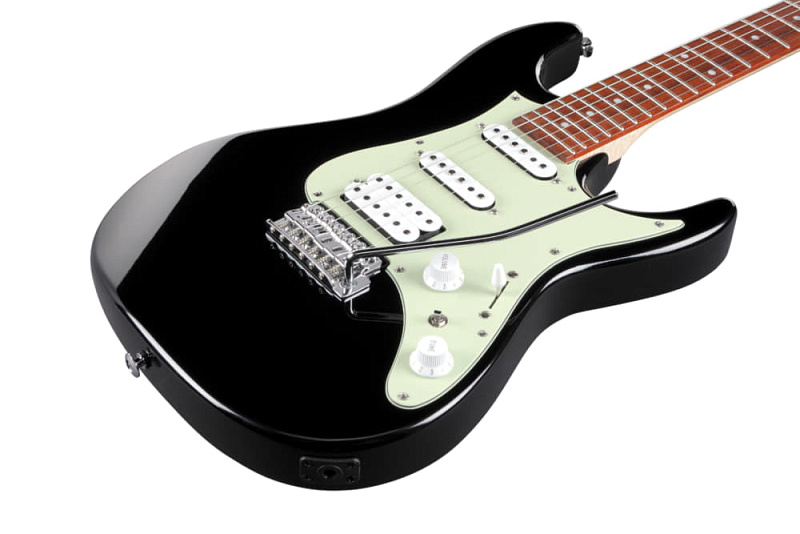 Фото Электрогитара IBANEZ AZES40-BK