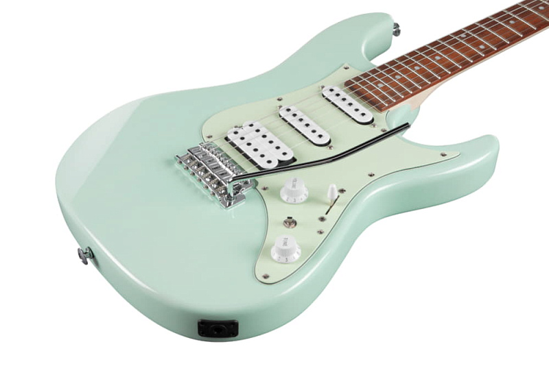 Фото Электрогитара IBANEZ AZES40-MGR